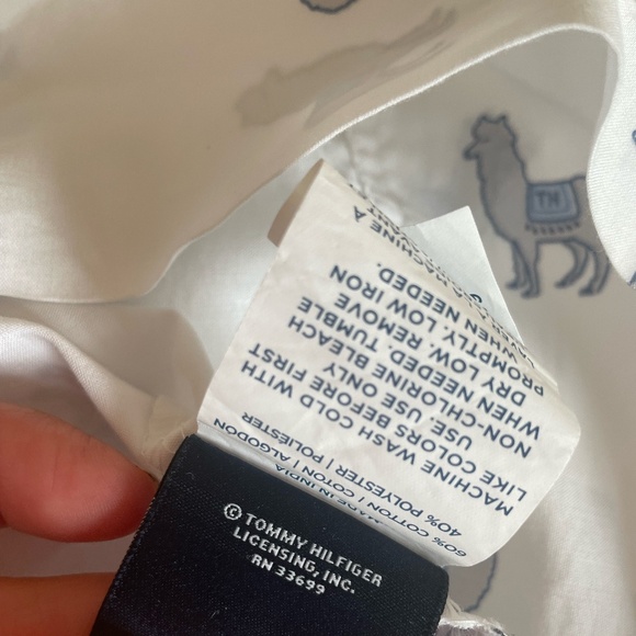 TOMMY HILFIGER ALPACA/LLAMA STANDARD SIZE PILLOWCASE - Picture 9 of 9